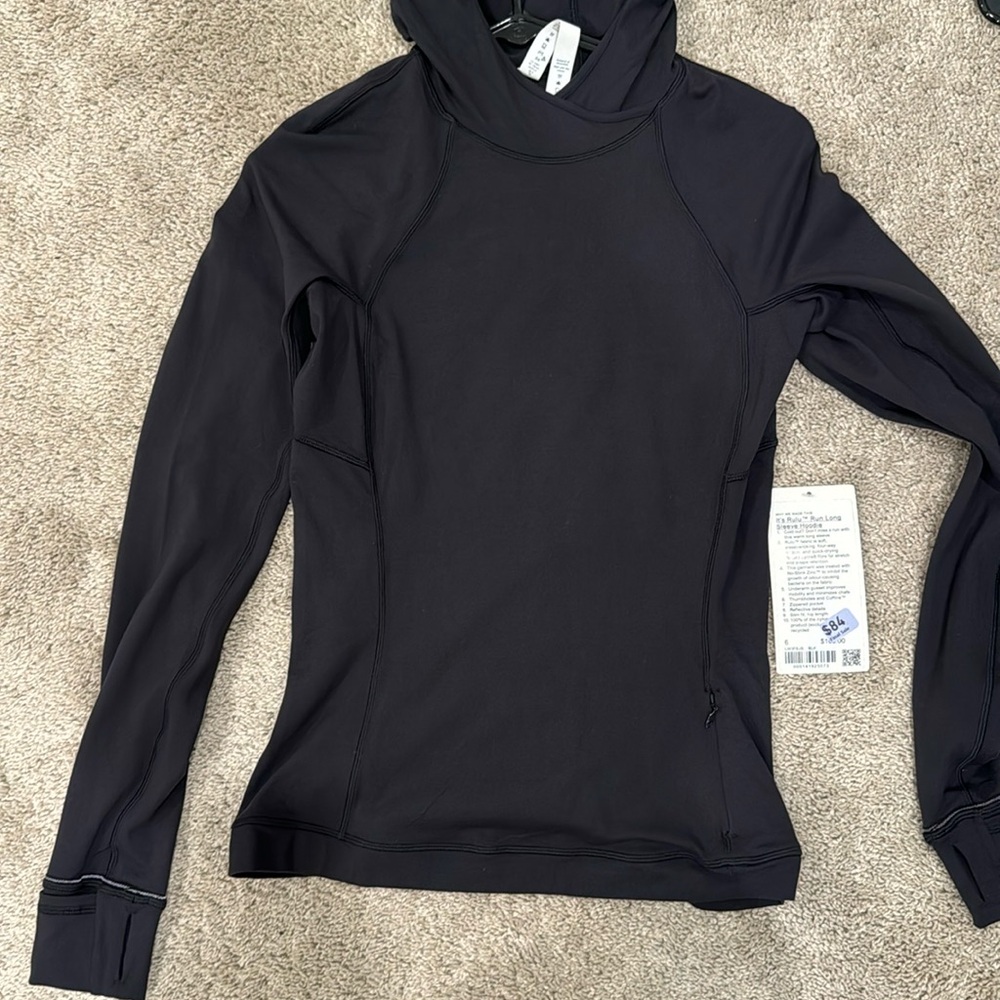 Lululemon it’s rulu run long sleeve hoodie